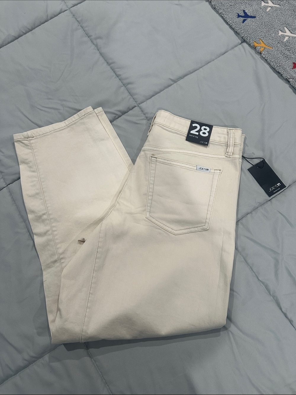 Joe's Jeans Cream barrel leg crop Jean